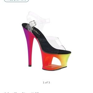 Meet your Posher, Demetrice